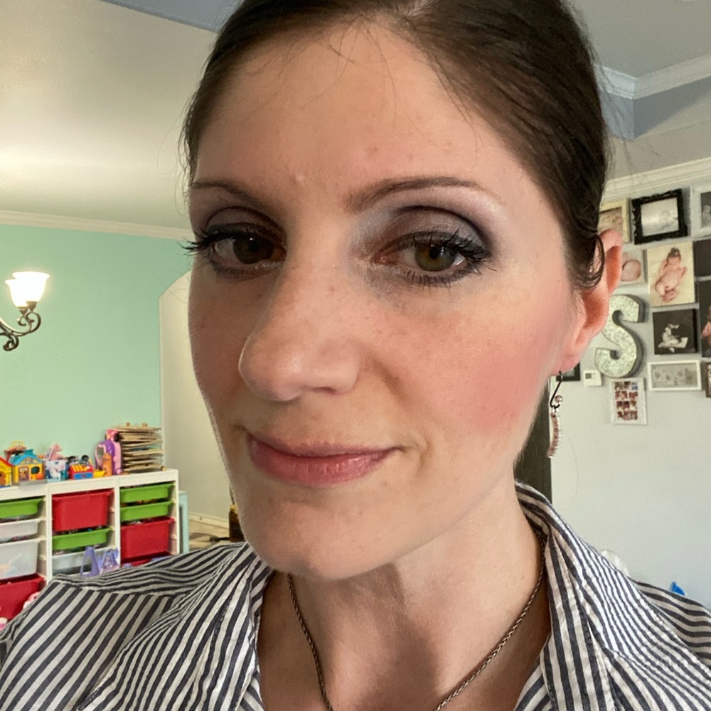 Meet your Posher, Maria